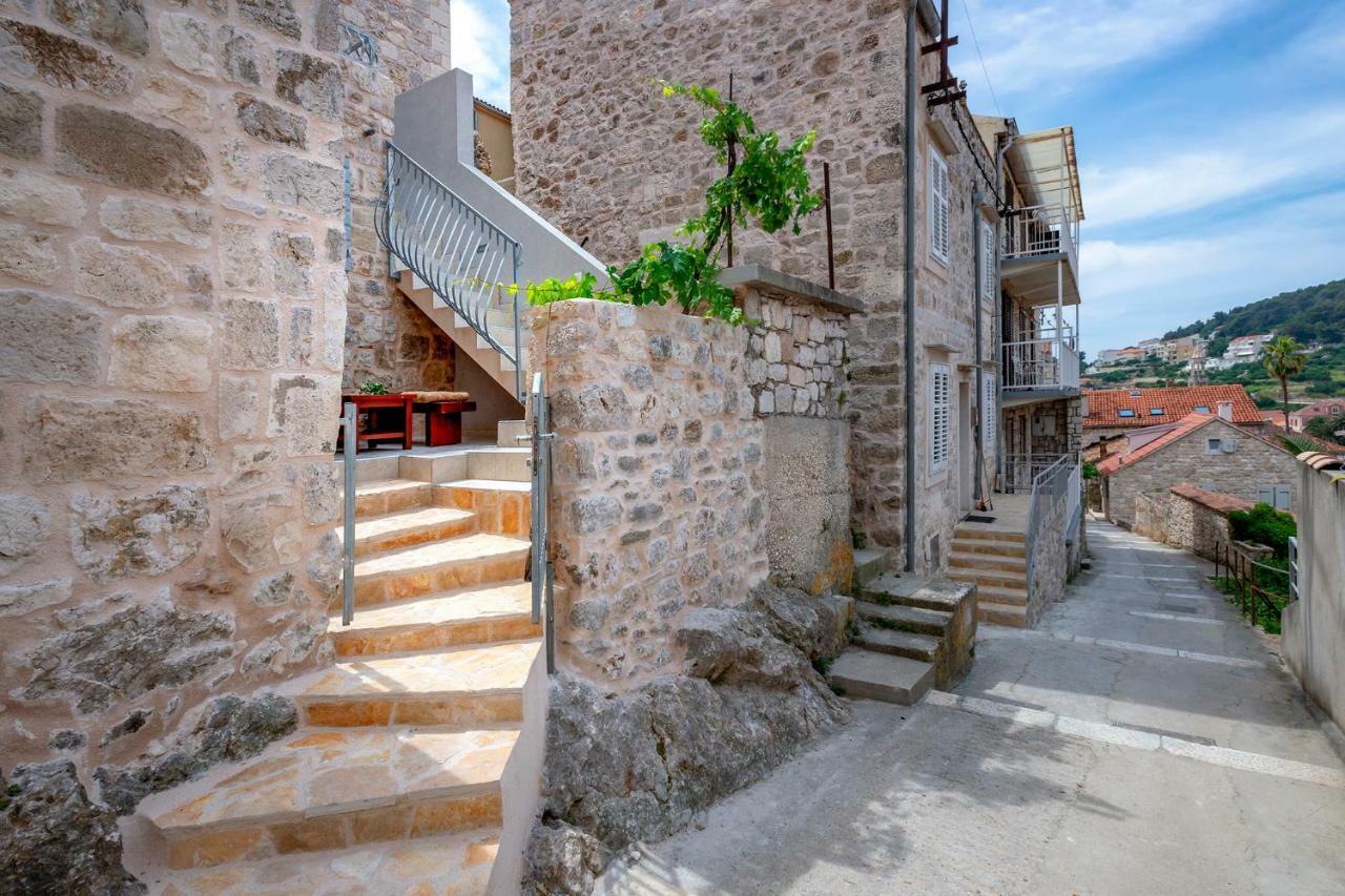 Old Town Apartment Mare Hvar Town Exterior photo